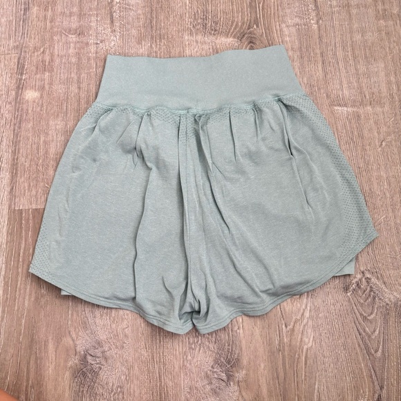 Gymshark vital seamless 2 in 1 shorts - Picture 5 of 6